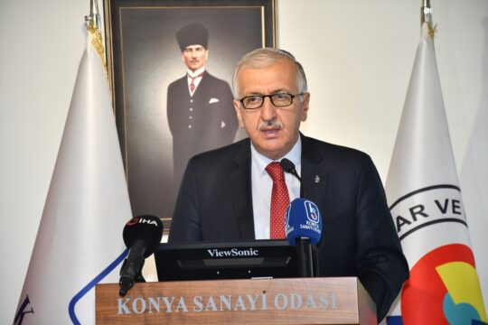 Konya'da “7. Uluslararası Otomotiv Sektörünün Geleceği” konferansı düzenlendi