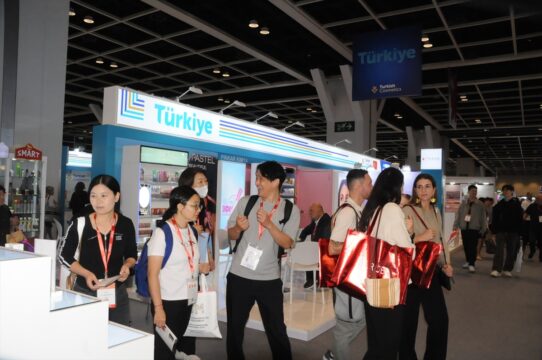 İKMİB, Cosmoprof Asia Fuarı'na 12'nci kez Türkiye milli katılımını gerçekleştirdi